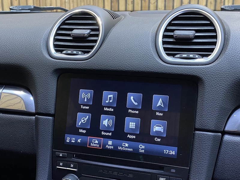 Used Porsche 718 Cayman 2019 for sale - 76253245: Photo 29