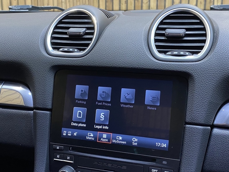 Used Porsche 718 Cayman 2019 for sale - 76253245: Photo 30