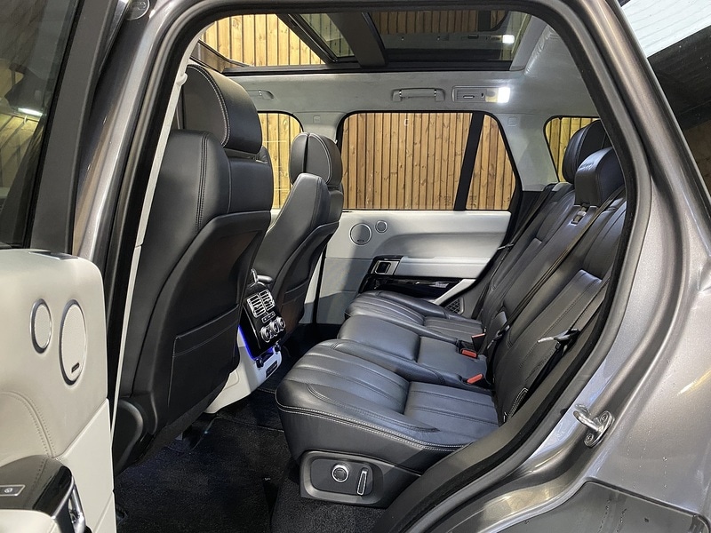Used Land Rover Range Rover 2016 for sale - 76505628: Photo 9