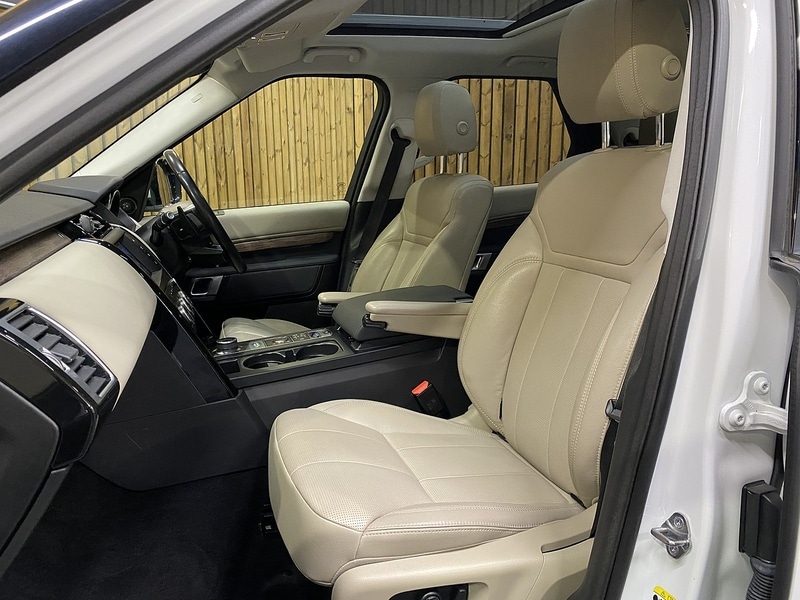 Used Land Rover Discovery 2017 for sale - 77494363: Photo 5