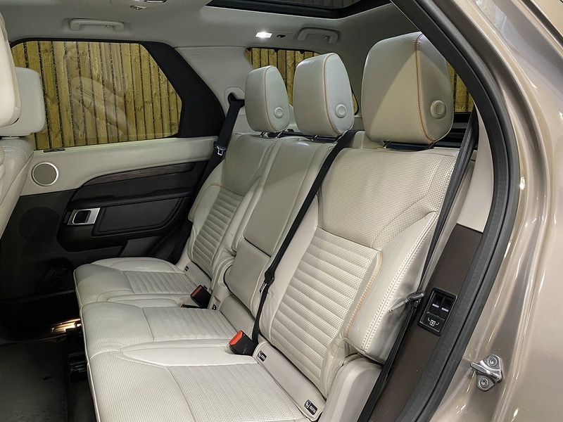 Used Land Rover Discovery 2017 for sale - 78031205: Photo 5