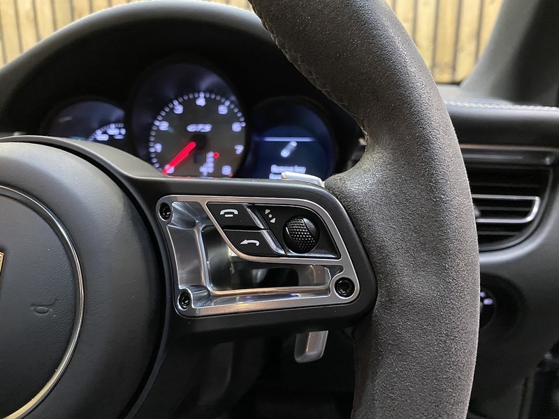 Used Porsche Macan 2021 for sale - 76510390: Photo 29