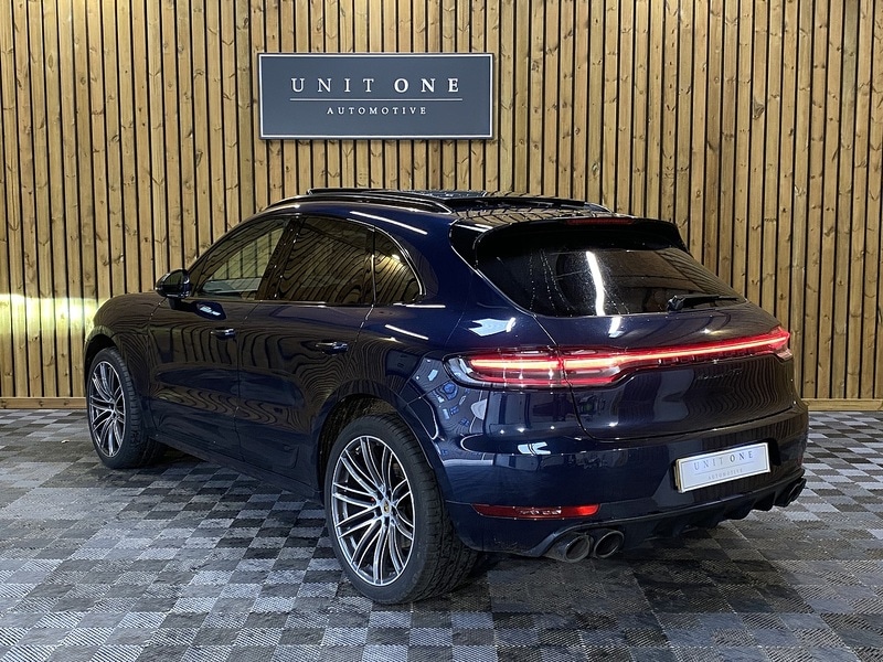 Used Porsche Macan 2021 for sale - 76510390: Photo 3