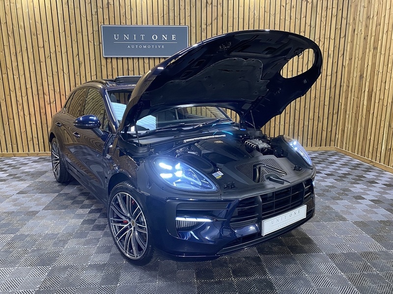 Used Porsche Macan 2021 for sale - 76510390: Photo 32