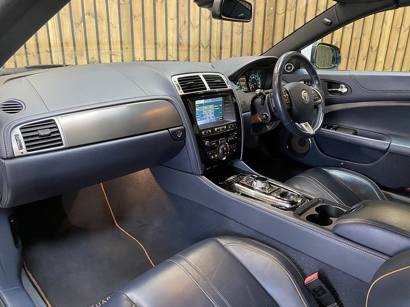 Used Porsche Macan 2021 for sale - 76510390: Photo 7