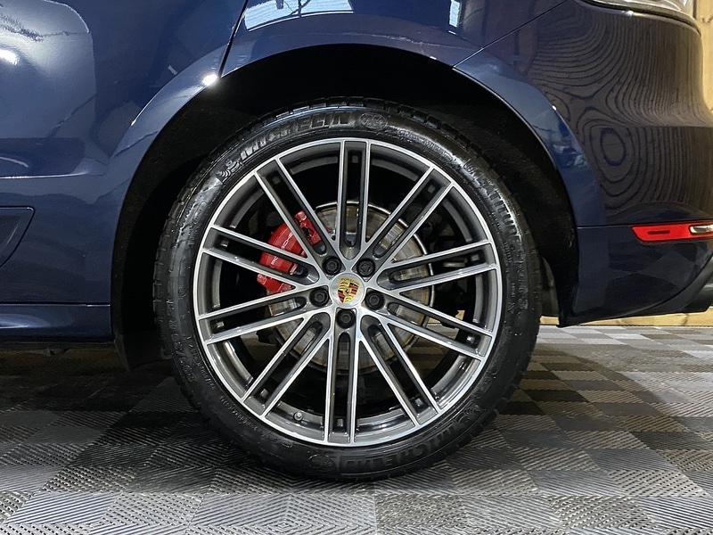 Used Porsche Macan 2021 for sale - 76510390: Photo 71