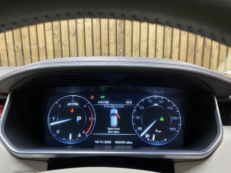 Used Land Rover Range Rover 2015 for sale - 76320100: Photo 29