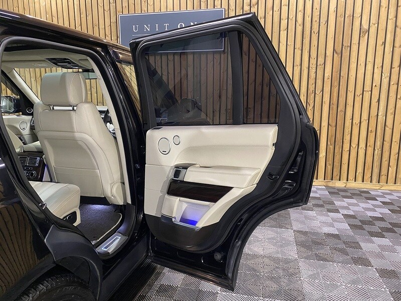 Used Land Rover Range Rover 2015 for sale - 76320100: Photo 50