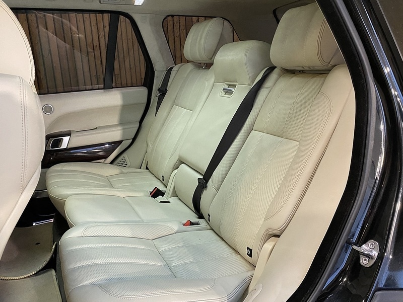 Used Land Rover Range Rover 2015 for sale - 76320100: Photo 9