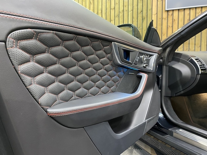 Used Jaguar F-Type 2018 for sale - 77651189: Photo 12