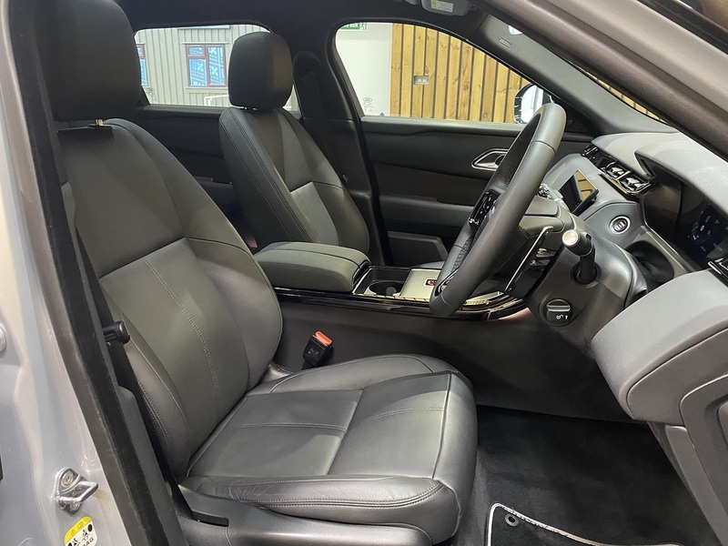 Used Land Rover Range Rover Velar 2023 for sale - 77979811: Photo 36