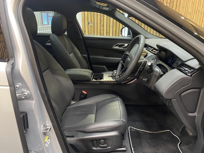 Used Land Rover Range Rover Velar 2023 for sale - 77979811: Photo 38