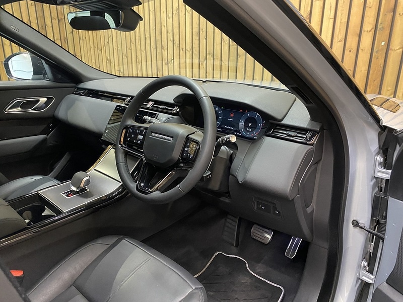 Used Land Rover Range Rover Velar 2023 for sale - 77979811: Photo 41