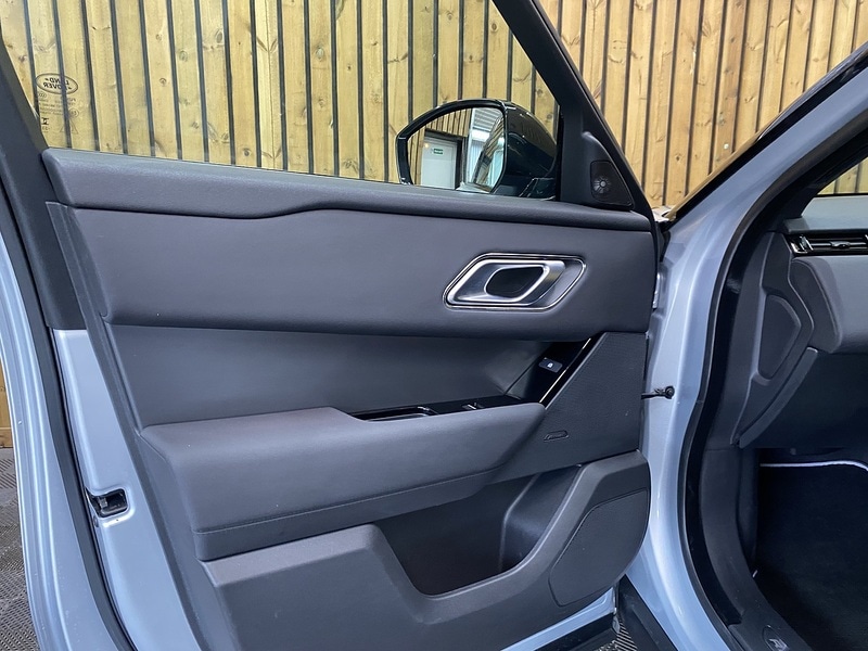 Used Land Rover Range Rover Velar 2023 for sale - 77979811: Photo 62