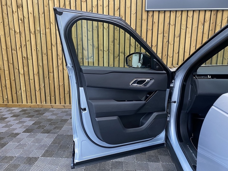 Used Land Rover Range Rover Velar 2023 for sale - 77979811: Photo 63