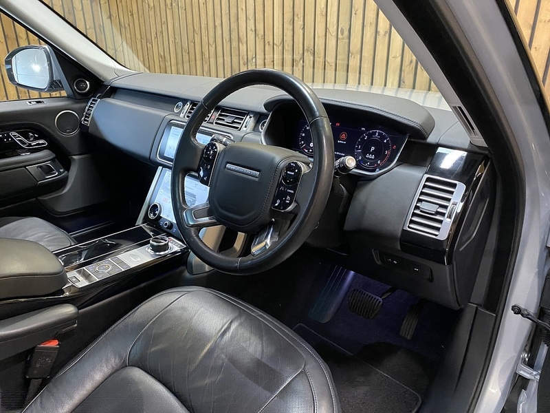 Used Land Rover Range Rover 2020 for sale - 76236258: Photo 74