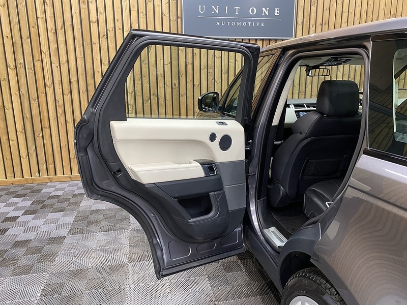 Used Land Rover Range Rover Sport 2014 for sale - 78060793: Photo 37