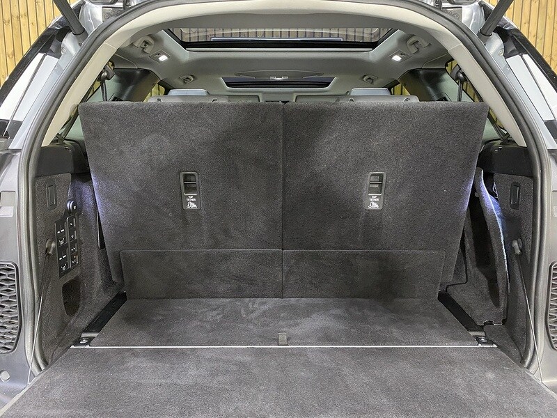 Used Land Rover Discovery 2020 for sale - 77337595: Photo 32