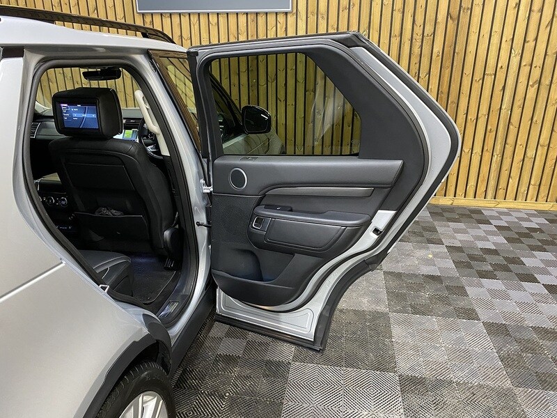 Used Land Rover Discovery 2020 for sale - 77337595: Photo 65