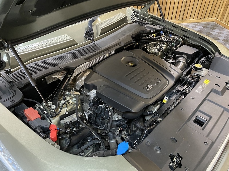 Used Land Rover Defender 110 2020 for sale - 75833084: Photo 18