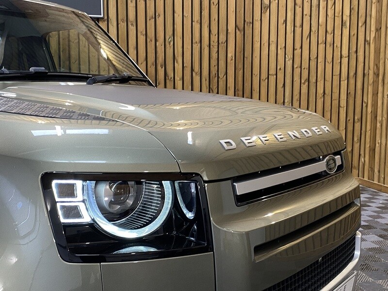 Used Land Rover Defender 110 2020 for sale - 75833084: Photo 29