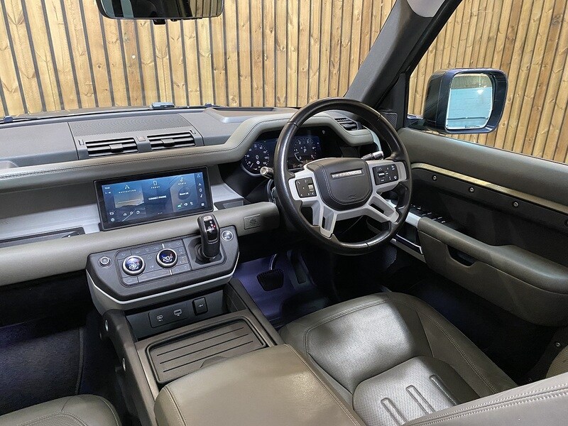 Used Land Rover Defender 110 2020 for sale - 75833084: Photo 74