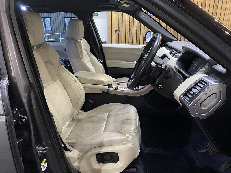 Used Land Rover Range Rover Sport 2017 for sale - 78163248: Photo 43