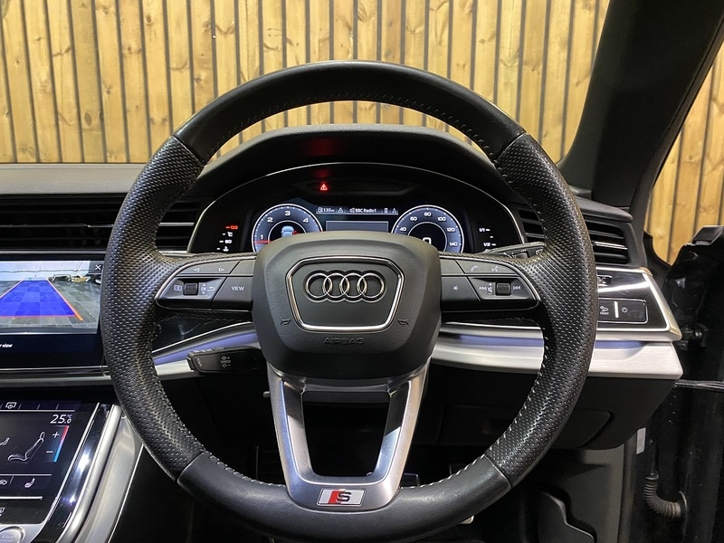 Used Audi Q8 2020 for sale - 77465304: Photo 19