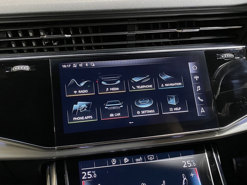 Used Audi Q8 2020 for sale - 77465304: Photo 27