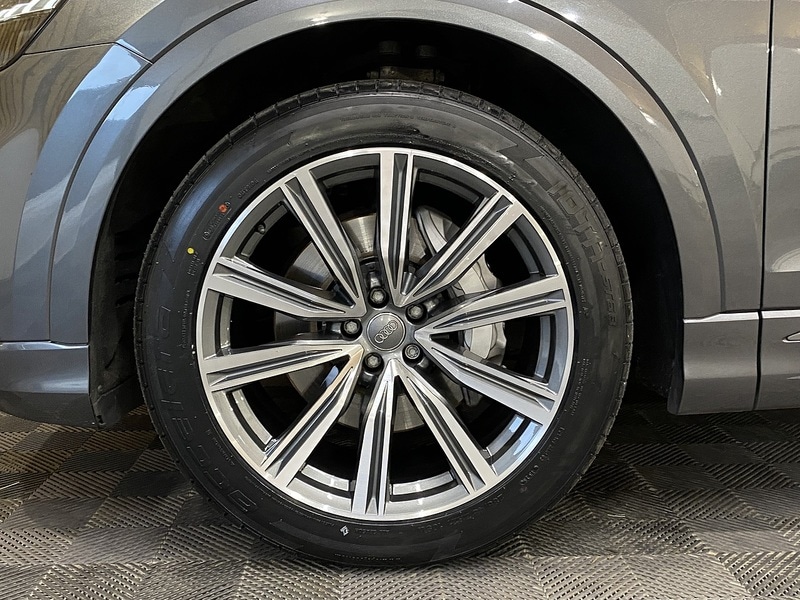 Used Audi Q8 2020 for sale - 77465304: Photo 57