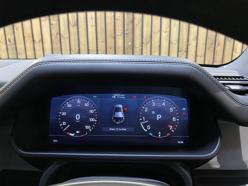 Used Land Rover Defender 110 2020 for sale - 76798822: Photo 25