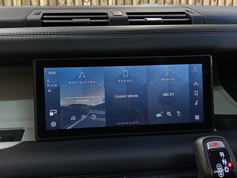 Used Land Rover Defender 110 2020 for sale - 76798822: Photo 34