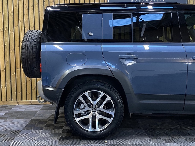 Used Land Rover Defender 110 2020 for sale - 76798822: Photo 48