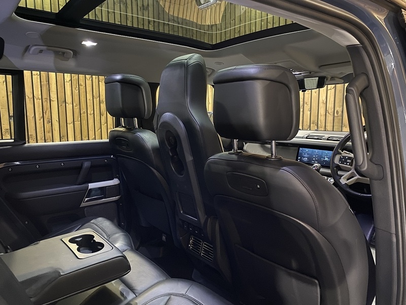 Used Land Rover Defender 110 2020 for sale - 76798822: Photo 53