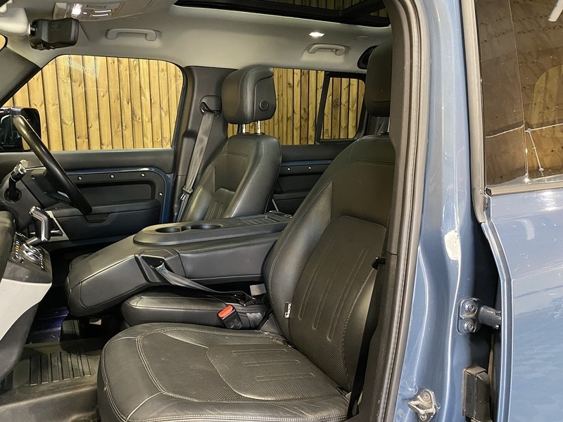 Used Land Rover Defender 110 2020 for sale - 76798822: Photo 7