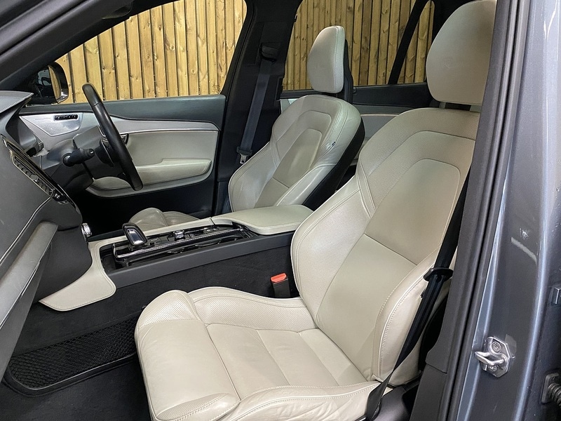Used Volvo XC90 2020 for sale - 77704090: Photo 4