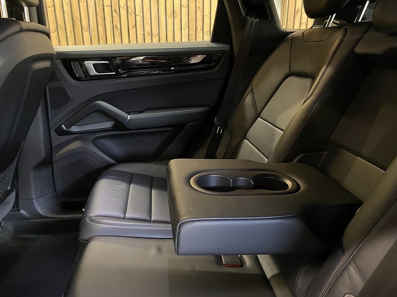 Used Porsche Cayenne 2022 for sale - 75593783: Photo 54
