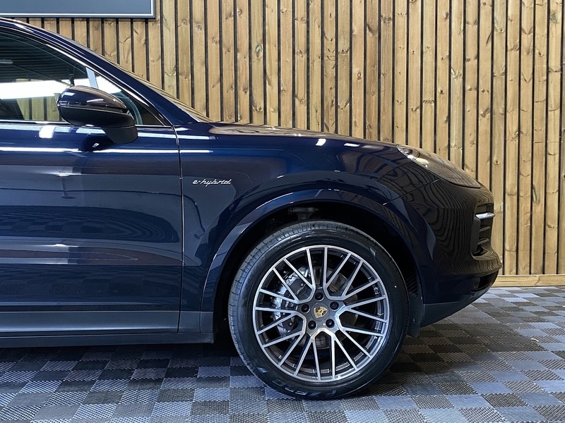 Used Porsche Cayenne 2022 for sale - 75593783: Photo 62