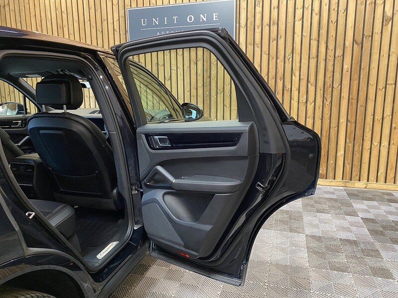 Used Porsche Cayenne 2022 for sale - 75593783: Photo 67