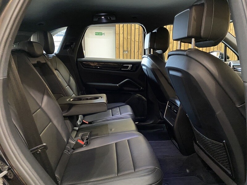 Used Porsche Cayenne 2022 for sale - 75593783: Photo 70