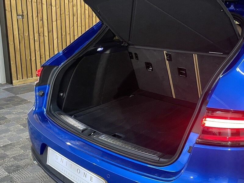 Used Porsche Macan 2020 for sale - 76069289: Photo 28