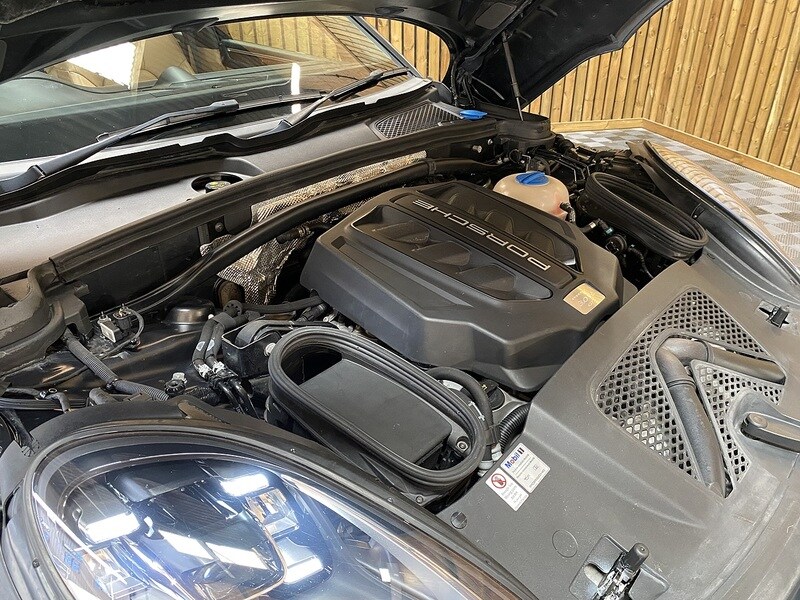 Vehicle 83