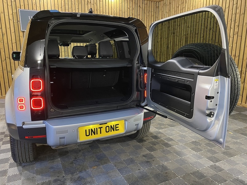 Used Land Rover Defender 110 2020 for sale - 77140229: Photo 23