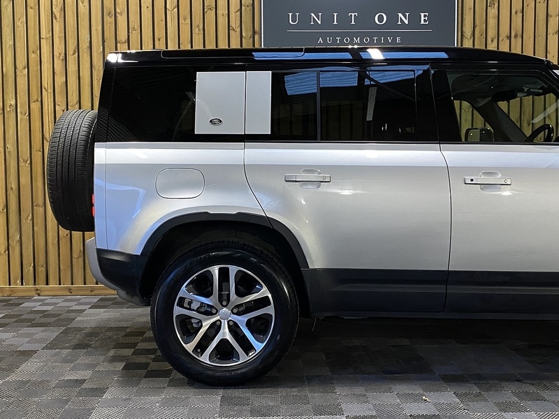 Used Land Rover Defender 110 2020 for sale - 77140229: Photo 45