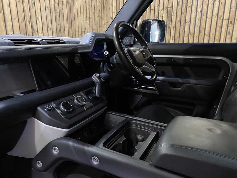 Used Land Rover Defender 110 2020 for sale - 77140229: Photo 61