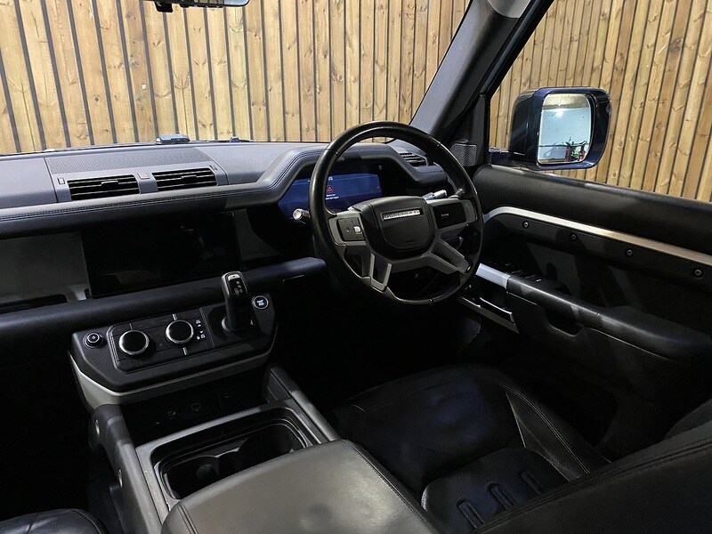Used Land Rover Defender 110 2020 for sale - 77140229: Photo 67