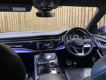 Used Audi Q8 2021 for sale - 76143683: Photo 3