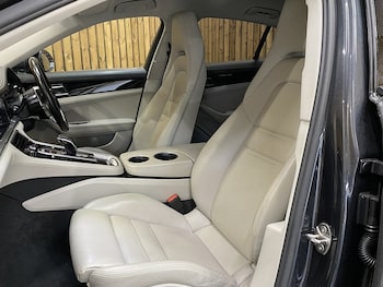 Used Porsche Panamera 2018 for sale - 77651186: Photo