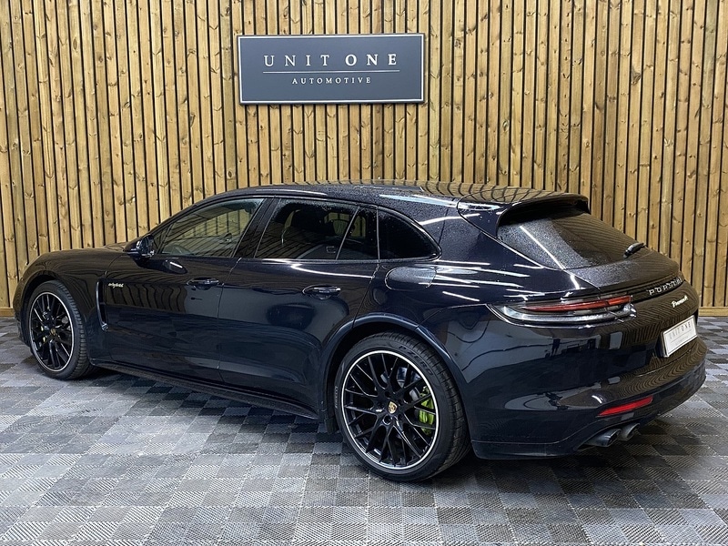 Used Porsche Panamera 2020 for sale - 77846458: Photo 2