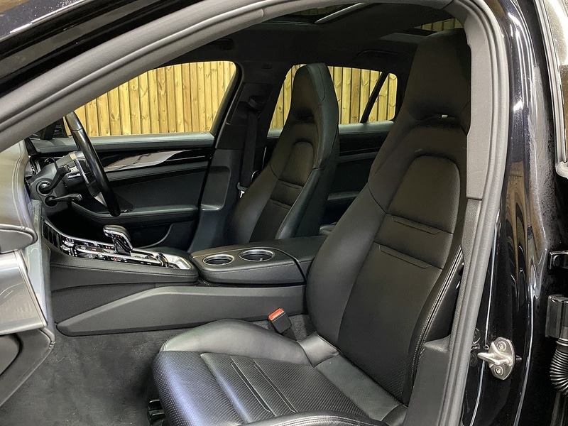 Used Porsche Panamera 2020 for sale - 77846458: Photo 4